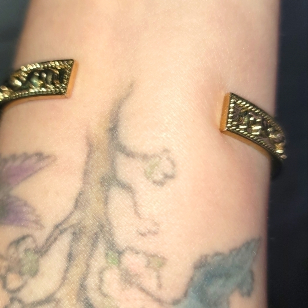 Vintage Rare NRQ Cuff Bracelet - Picture 3 of 7